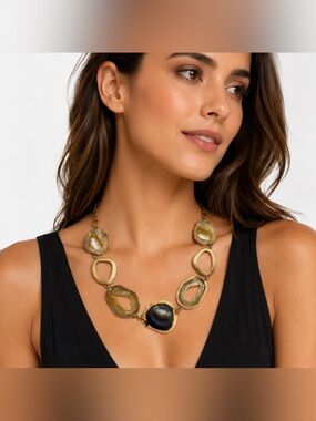 Lonna & Lilly Gold Tone Geode Statement Necklace Natural Agate Slice Necklace